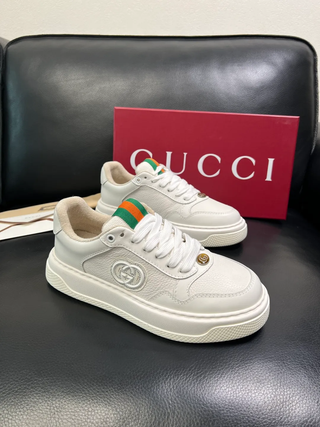 Men's shoes 💰780 Gucci high quality top crafts Gucci counter new original factory configuration, imported cowhide fabric from Italy, imported cowhide lining, breathable and comfortable, sole: original factory special supply original sole super comfortable, original factory and single goods, welcome to compare, code number 38-44 (customized 45)